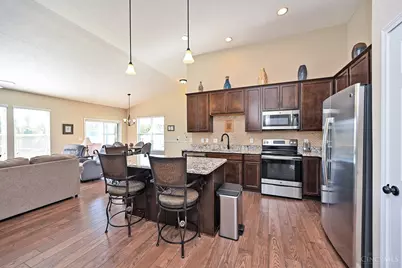 975 London Court, Union Township, OH 45245 - Photo 10