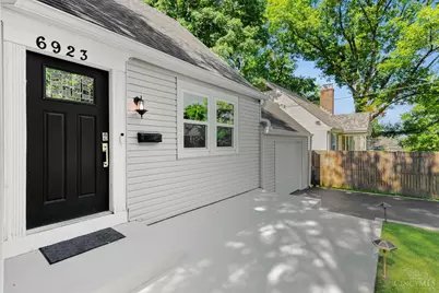 6923 Buckingham Place, Cincinnati, OH 45227 - Photo 24