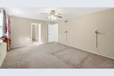 8023 Deershadow Lane, Cincinnati, OH 45242 - Photo 26