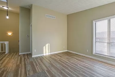 4745 Caprice Drive #5, Middletown, OH 45044 - Photo 6