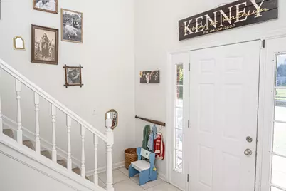 680 Golf View Court, Vandalia, OH 45377 - Photo 2