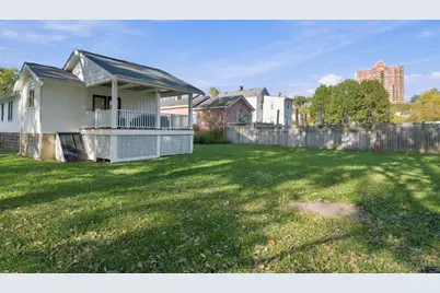 220 Strader Avenue, Cincinnati, OH 45226 - Photo 38