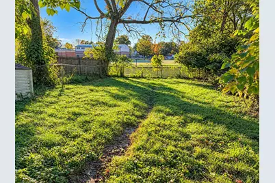 5415 Ravenna Street, Cincinnati, OH 45227 - Photo 2