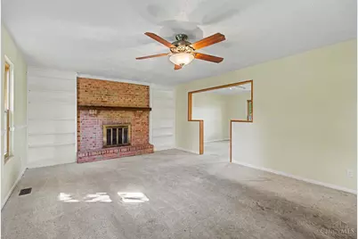 615 Queensgate Road, Springboro, OH 45066 - Photo 14
