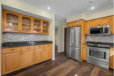 615 Queensgate Road, Springboro, OH 45066 - Photo 18