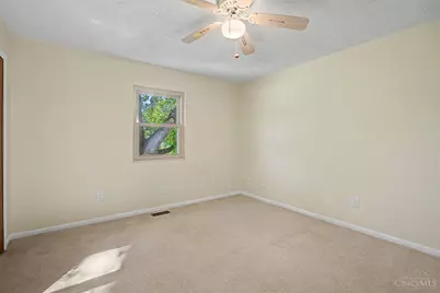 615 Queensgate Road, Springboro, OH 45066 - Photo 38