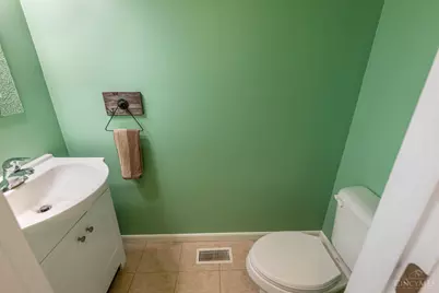 7206 Hammerwood Court, Hamilton Township, OH 45039 - Photo 18
