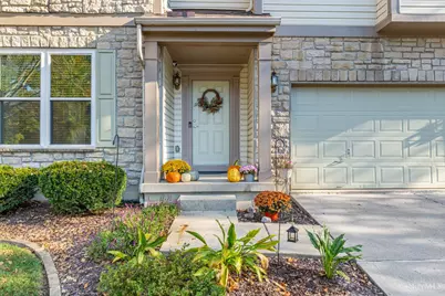 7206 Hammerwood Court, Hamilton Township, OH 45039 - Photo 2