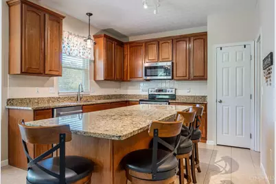 7206 Hammerwood Court, Hamilton Township, OH 45039 - Photo 12