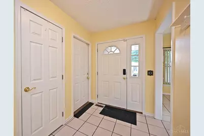1232 Lisa Renee Drive, Hamilton, OH 45013 - Photo 6