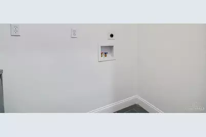 124 Valencia Street #2, Cincinnati, OH 45219 - Photo 22