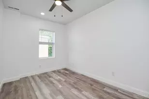 124 Valencia St, Cincinnati, OH 45219 - Photo 28