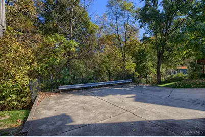 10228 Springbeauty Lane, Springfield Township, OH 45231 - Photo 26