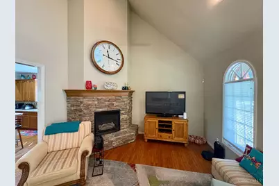 985 Ridgefield Road, Hamilton, OH 45013 - Photo 14