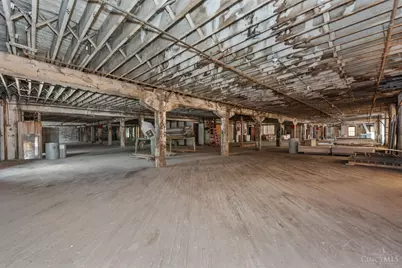 1001 Summer Street, Cincinnati, OH 45204 - Photo 24