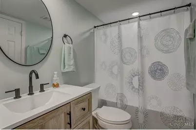 1613 Kilbarron Drive, Maineville, OH 45152 - Photo 24