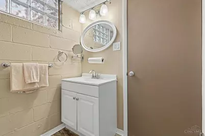714 Clough Pike, Union Township, OH 45245 - Photo 18