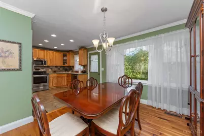 570 Wellesley Avenue, Springfield Township, OH 45224 - Photo 14