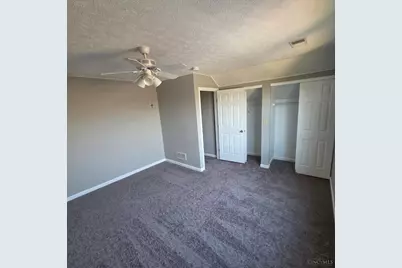 8262 Springleaf Lake Drive, Colerain Township, OH 45247 - Photo 4