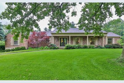 7280 Drake Road - Photo 1