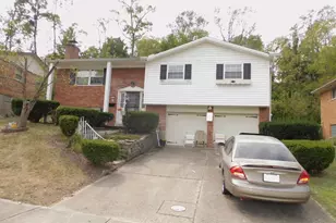 3121 Mary Jane Dr, Green Township, OH 45211 - Photo 1