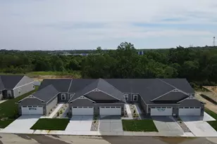 6827 Traditions St, Middletown, OH 45044 - Photo 1