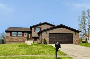 11537 Norbourne Dr, Forest Park, OH 45240 - Photo 1
