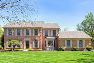 822 Miami Ridge Dr, Miami Township, OH 45140 - Photo 1