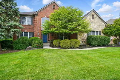 11185 Woodlands Way, Blue Ash, OH 45241 - Photo 1