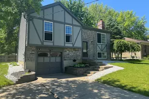 7973 Autumnwind Dr, Sycamore Township, OH 45249 - Photo 1