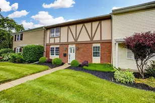 209 Leyland Park Dr, Wilmington, OH 45177 - Photo 1