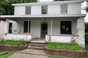 3812 Applegate Ave, Cheviot, OH 45211 - Photo 1