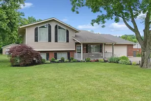 4672 Fisher Rd, Franklin Township, OH 45005 - Photo 1