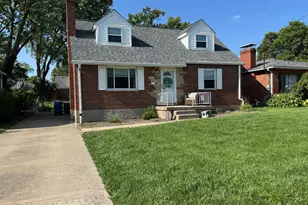 7806 Locust Ln, Madeira, OH 45243 - Photo 1