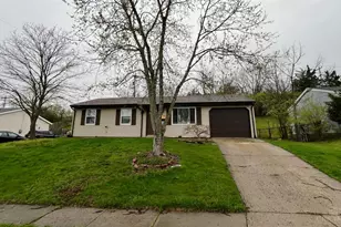419 Smalley Blvd, Hamilton, OH 45013 - Photo 1