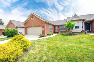 3435 Kleeman Lake Ct, Green Township, OH 45211 - Photo 1