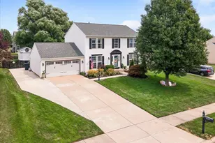 42 Ridge Wood Dr, Monroe, OH 45050 - Photo 1