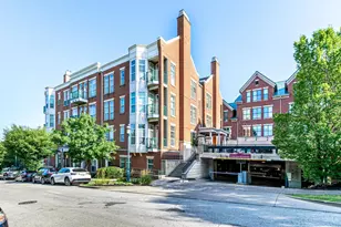 252 Stetson St, Cincinnati, OH 45219 - Photo 1