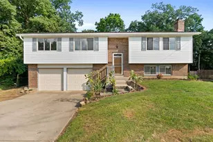 1373 Hartwood Dr, Springfield Township, OH 45240 - Photo 1