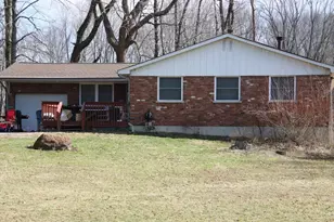 42 Rose Ln, Batavia Township, OH 45102 - Photo 1