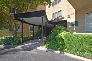 1617 E McMillan St, Cincinnati, OH 45206 - Photo 1