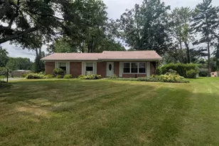 4149 Brookfield Dr, Union Township, OH 45245 - Photo 1