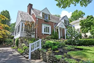 6257 Rogers Park Pl, Cincinnati, OH 45213 - Photo 1