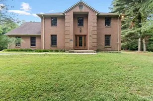 2030 Grandview Ln, Batavia Township, OH 45103 - Photo 1