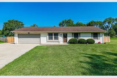 210 Charles Drive, Carlisle, OH 45005 - Photo 1