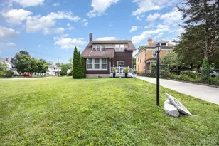 4528 Circle Ave, Cincinnati, OH 45232 - Photo 1