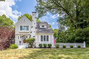 876 Tweed Ave, Cincinnati, OH 45226 - Photo 1