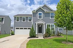 128 Crossing Circle Ct, New Richmond, OH 45157 - Photo 1