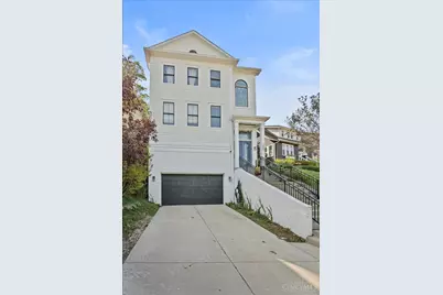 1029 Kinmont Street, Cincinnati, OH 45208 - Photo 1