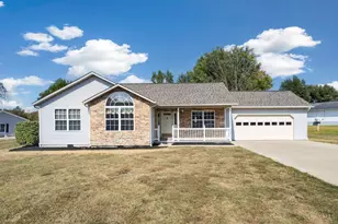 40 Stonybrook Dr, Georgetown, OH 45121 - Photo 1
